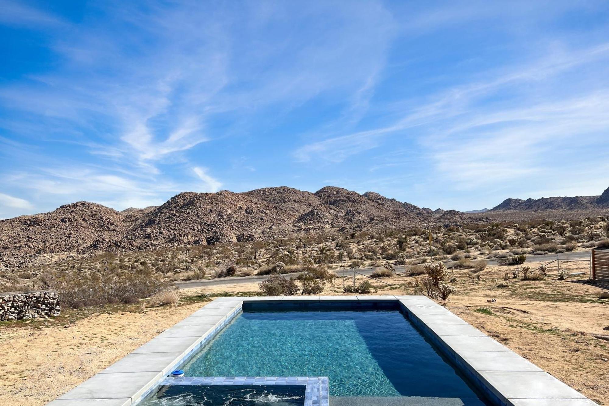 Chicory By Avantstay Modern Desert Retreat W Hot Tub Joshua Tree Exterior photo